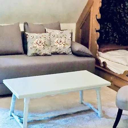 Hummergrund Muschel Apartment
